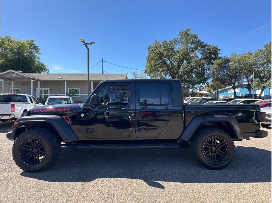 Used 2021 Jeep Gladiator Sport image 4