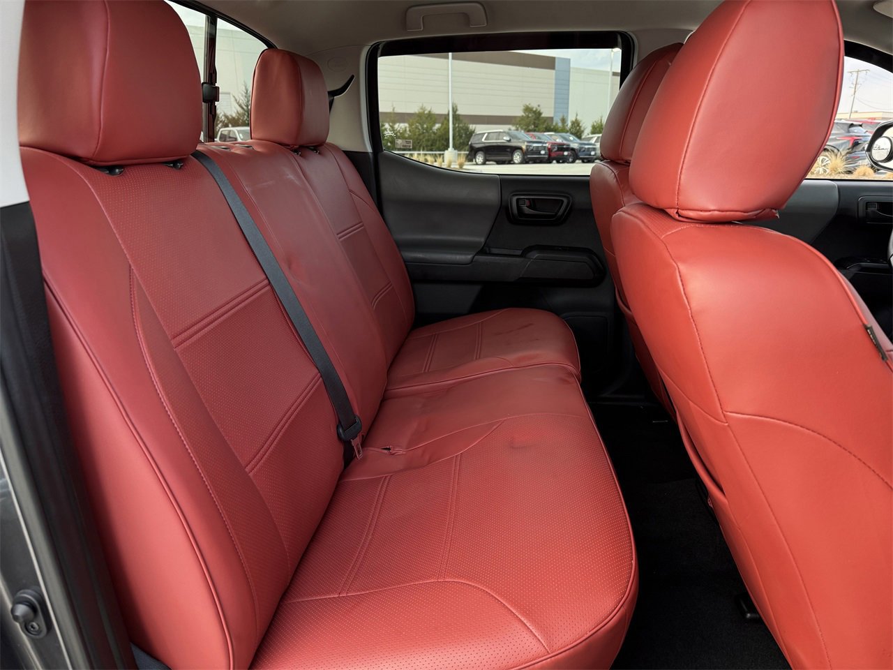 Used 2021 Toyota Tacoma SR w/ SR Convenience Package image 24