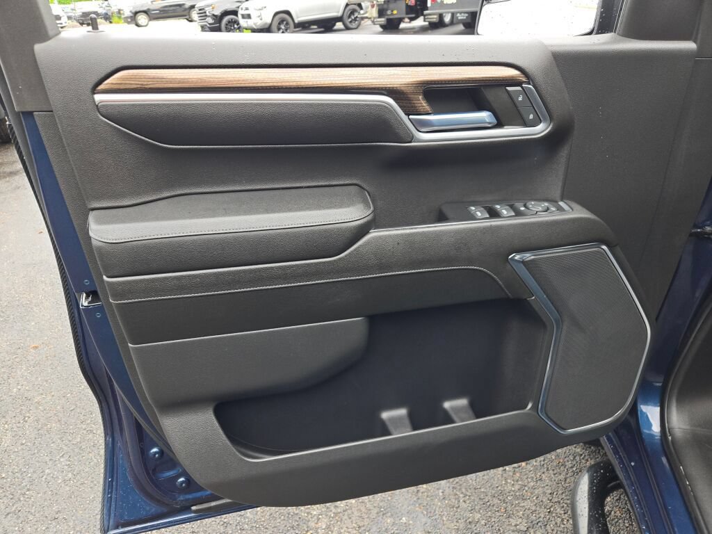 Certified 2023 Chevrolet Silverado 1500 LT AWD/4WD image 24