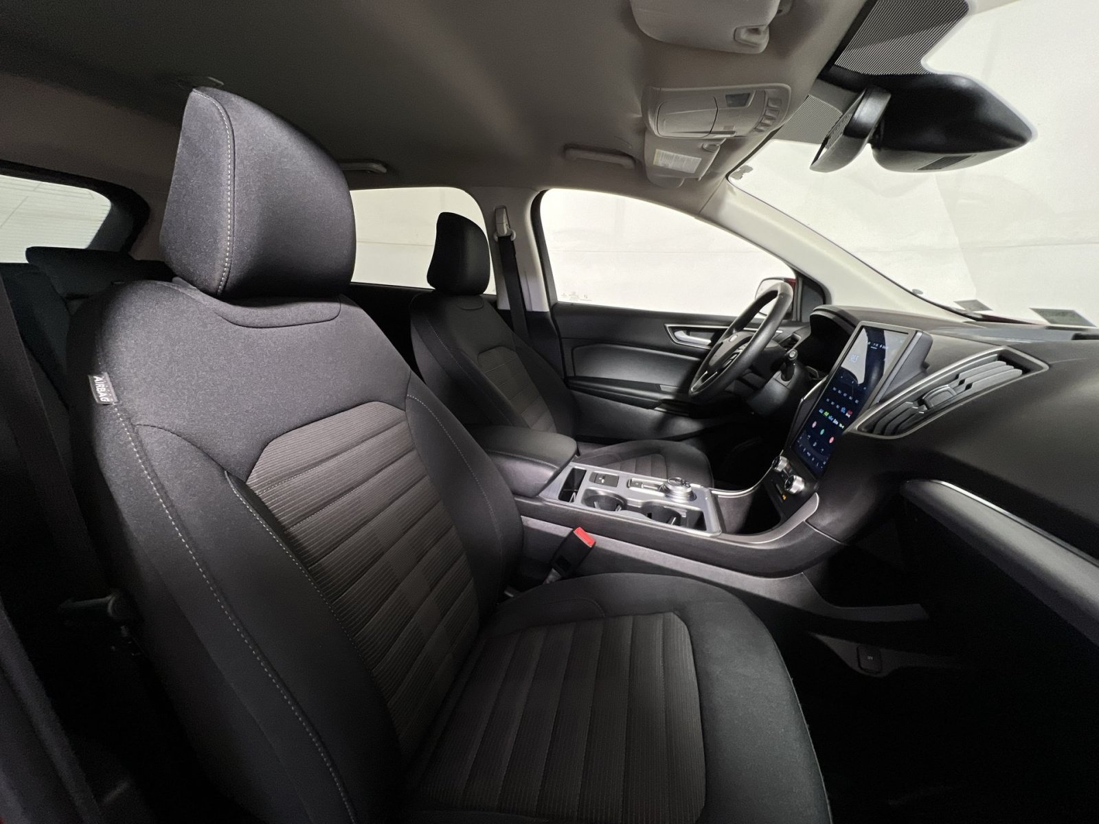 Used 2022 Ford Edge SEL AWD/4WD image 25