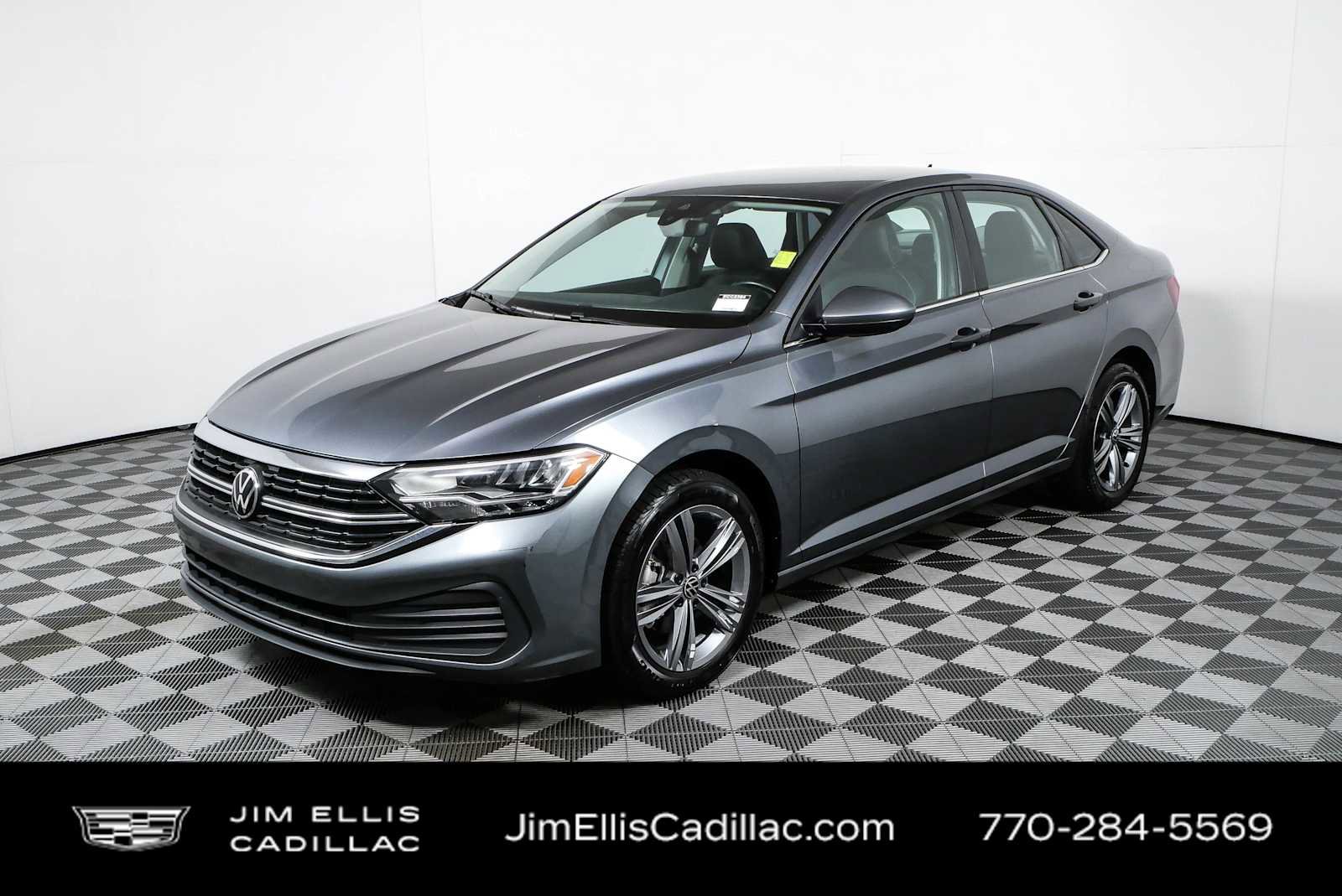 Used 2024 Volkswagen Jetta SE FWD image 22