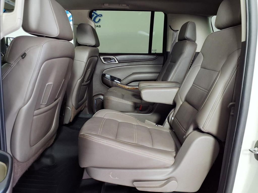 Used 2015 GMC Yukon XL Denali w/ Open Road Package AWD/4WD image 8