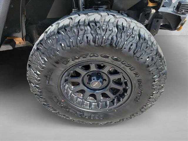 Used 2014 Jeep Wrangler Unlimited Sport w/ Dual Top Group image 10