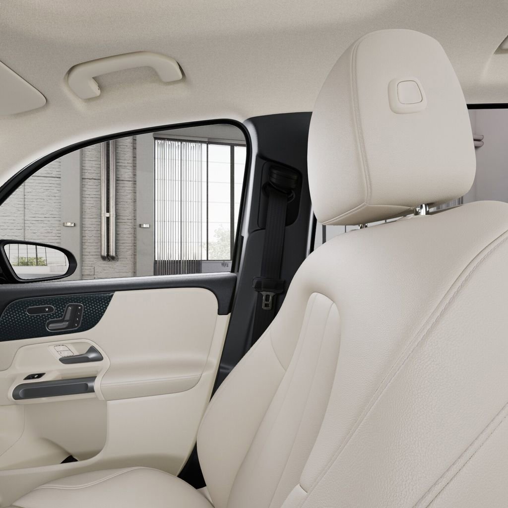 New 2026 Mercedes-Benz GLB 250 image 45