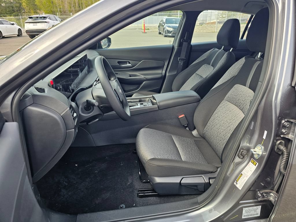 New 2026 Nissan Sentra SV w/ Floor Mat Package FWD image 17