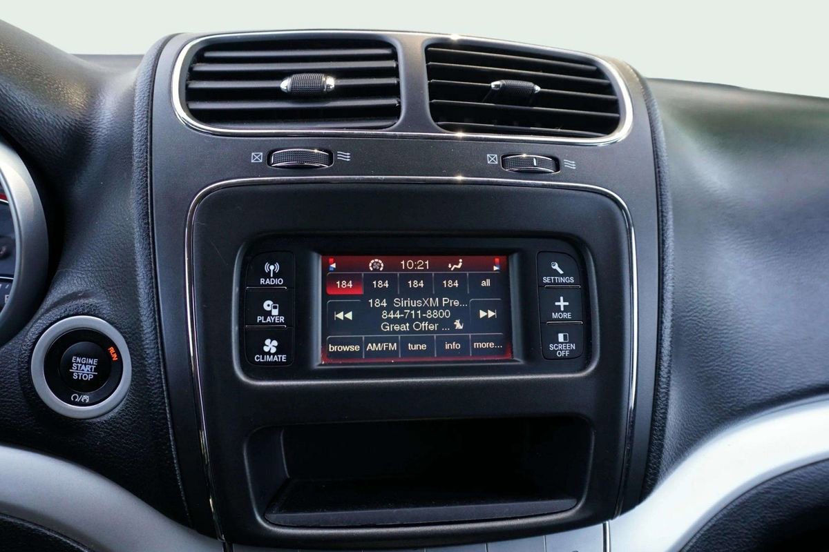 Used 2017 Dodge Journey SXT w/ Premium Group FWD image 24