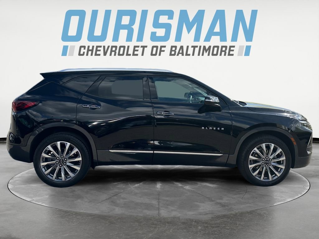 Used 2023 Chevrolet Blazer Premier w/ Enhanced Convenience Package FWD image 7