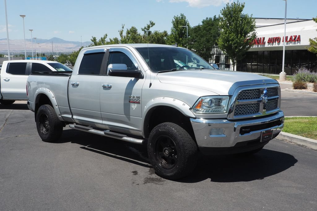 Used 2016 RAM 2500 Laramie w/ Convenience Group AWD/4WD image 8