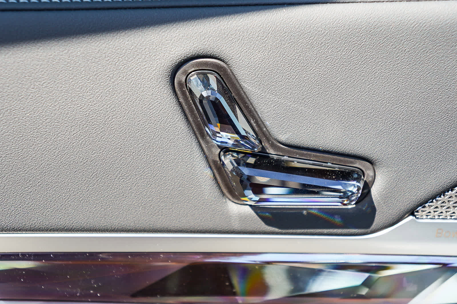 New 2026 BMW 740i image 23