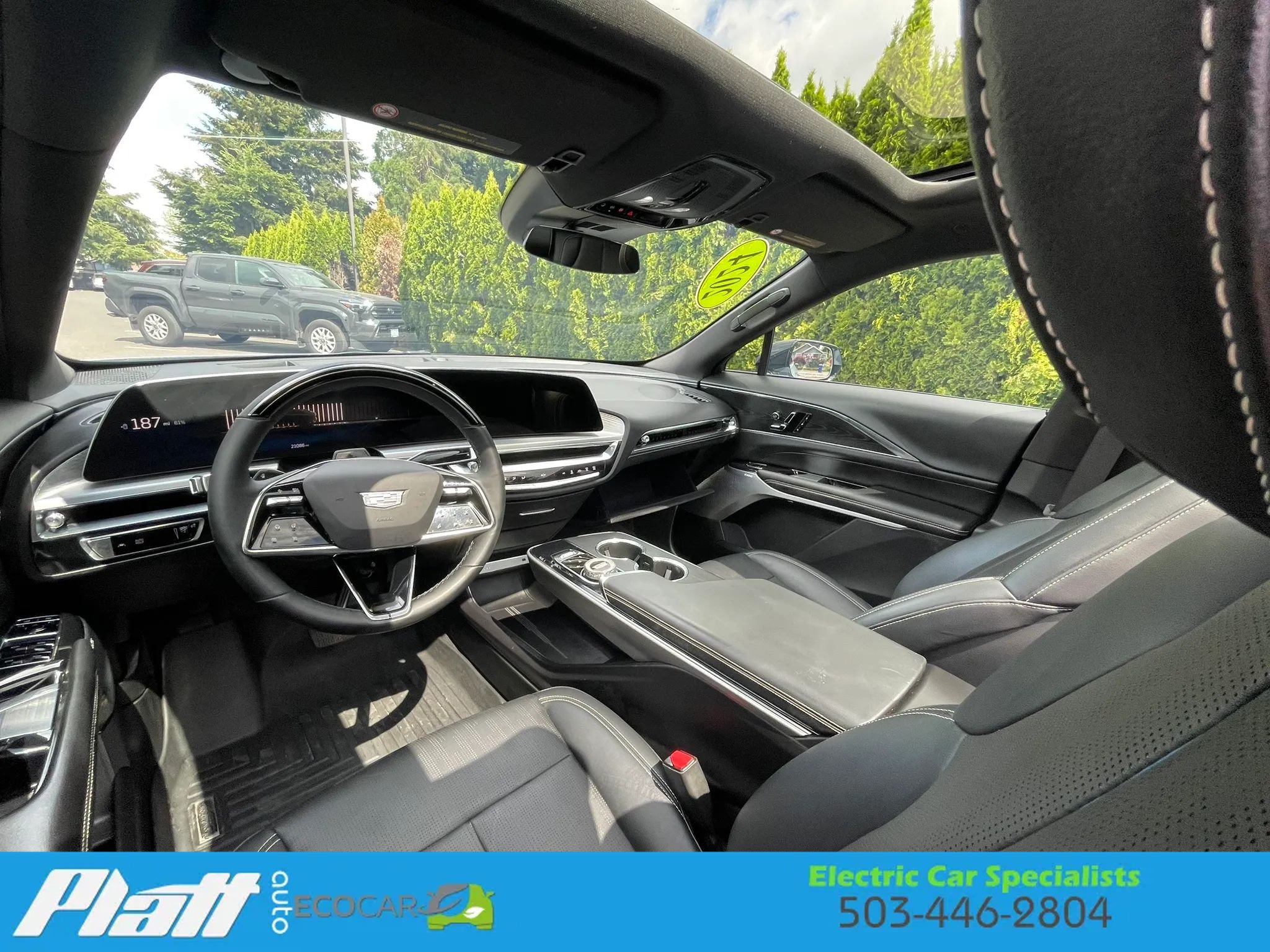 Used 2024 Cadillac Lyriq Sport AWD/4WD image 41