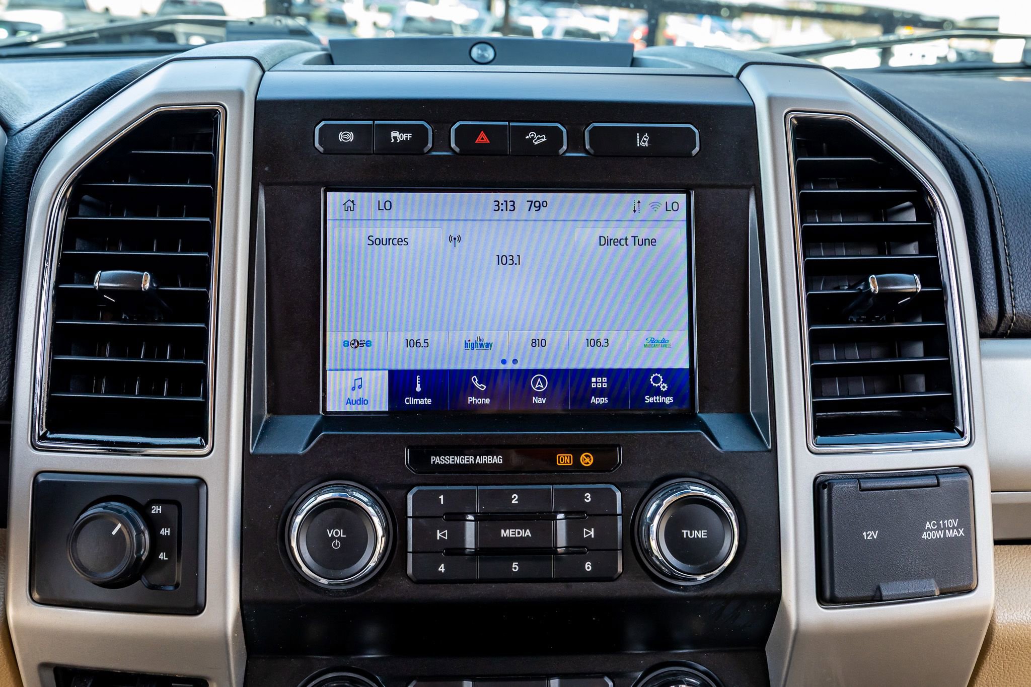 Used 2020 Ford F350 Lariat w/ Lariat Ultimate Package image 24