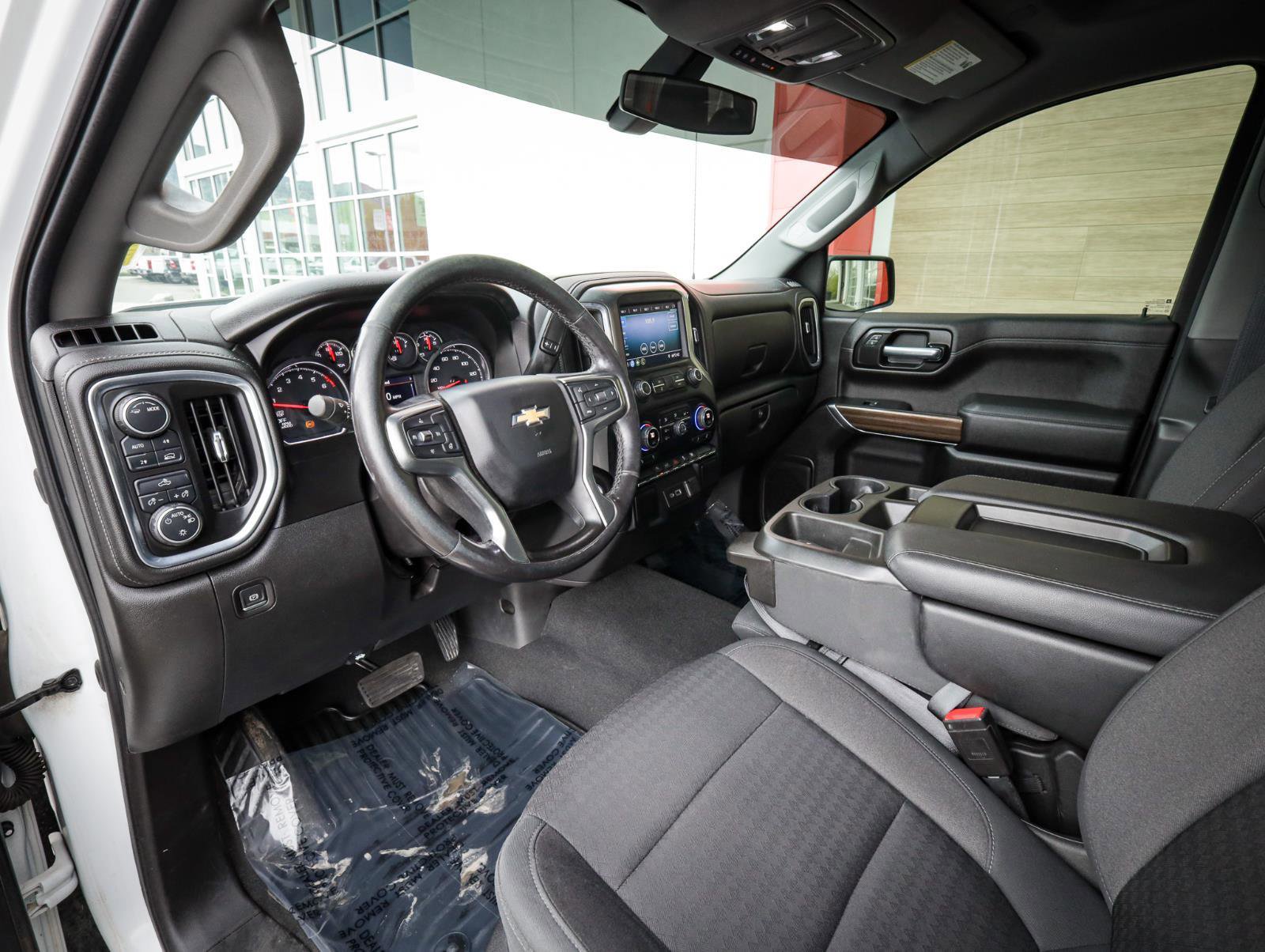 Used 2021 Chevrolet Silverado 1500 LT w/ Bed Protection Package image 12