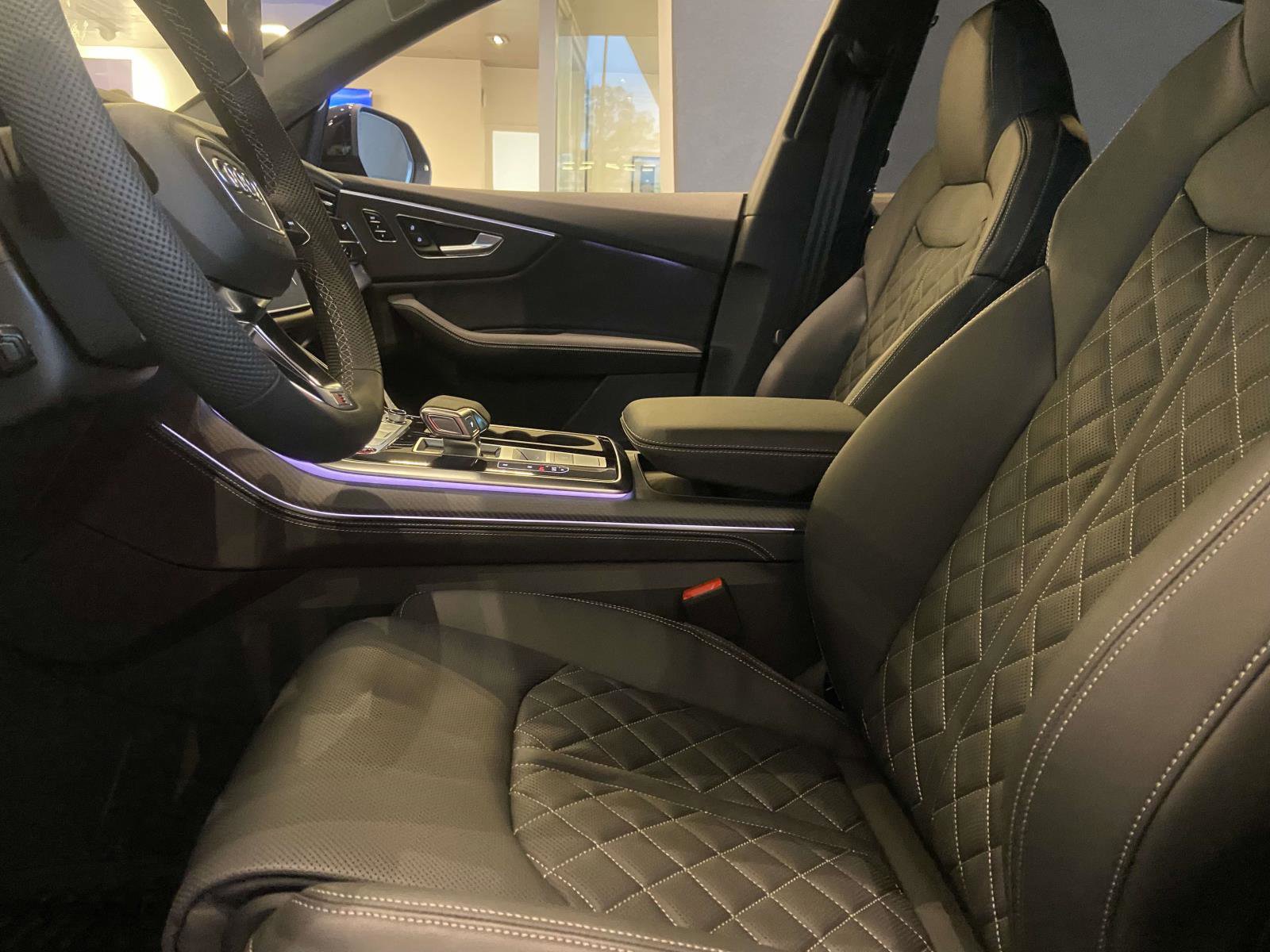 New 2026 Audi SQ8 Prestige image 17