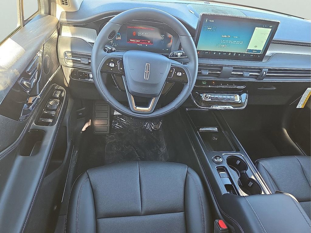New 2026 Lincoln Corsair Premiere FWD image 9