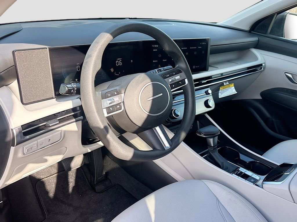 Certified 2026 Hyundai Tucson SEL image 9