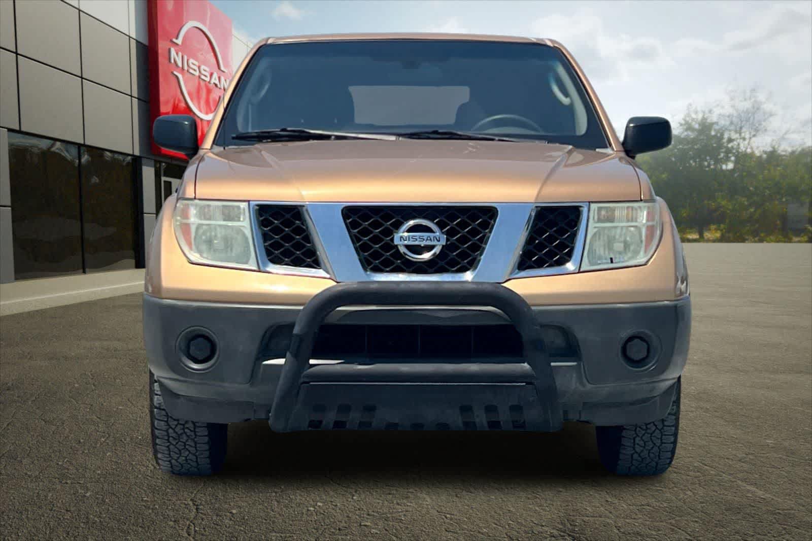 Used 2005 Nissan Frontier XE w/ (U01) Preferred Pkg RWD image 11