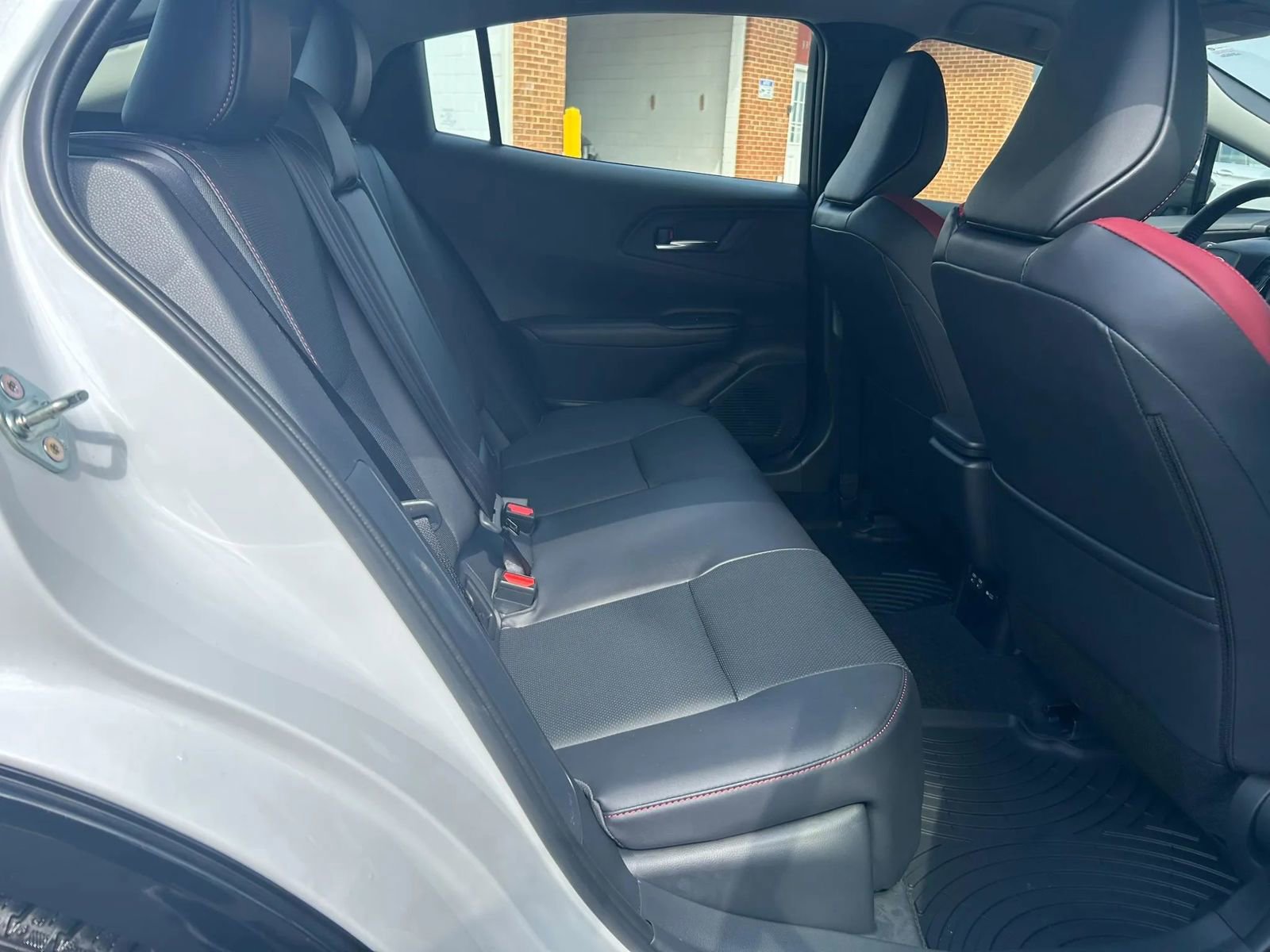 Used 2026 Toyota Prius Plug-In Hybrid FWD image 68