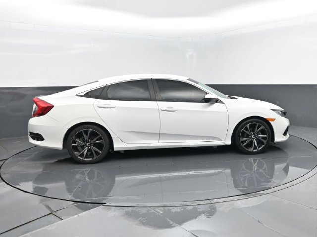 Used 2019 Honda Civic Sport image 4