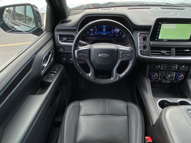 Used 2022 Chevrolet Suburban RST w/ Luxury Package AWD/4WD image 28