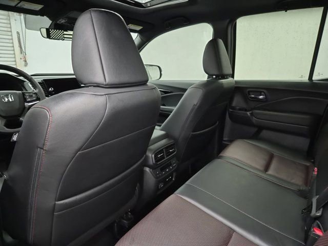 Used 2024 Honda Ridgeline Black Edition image 14