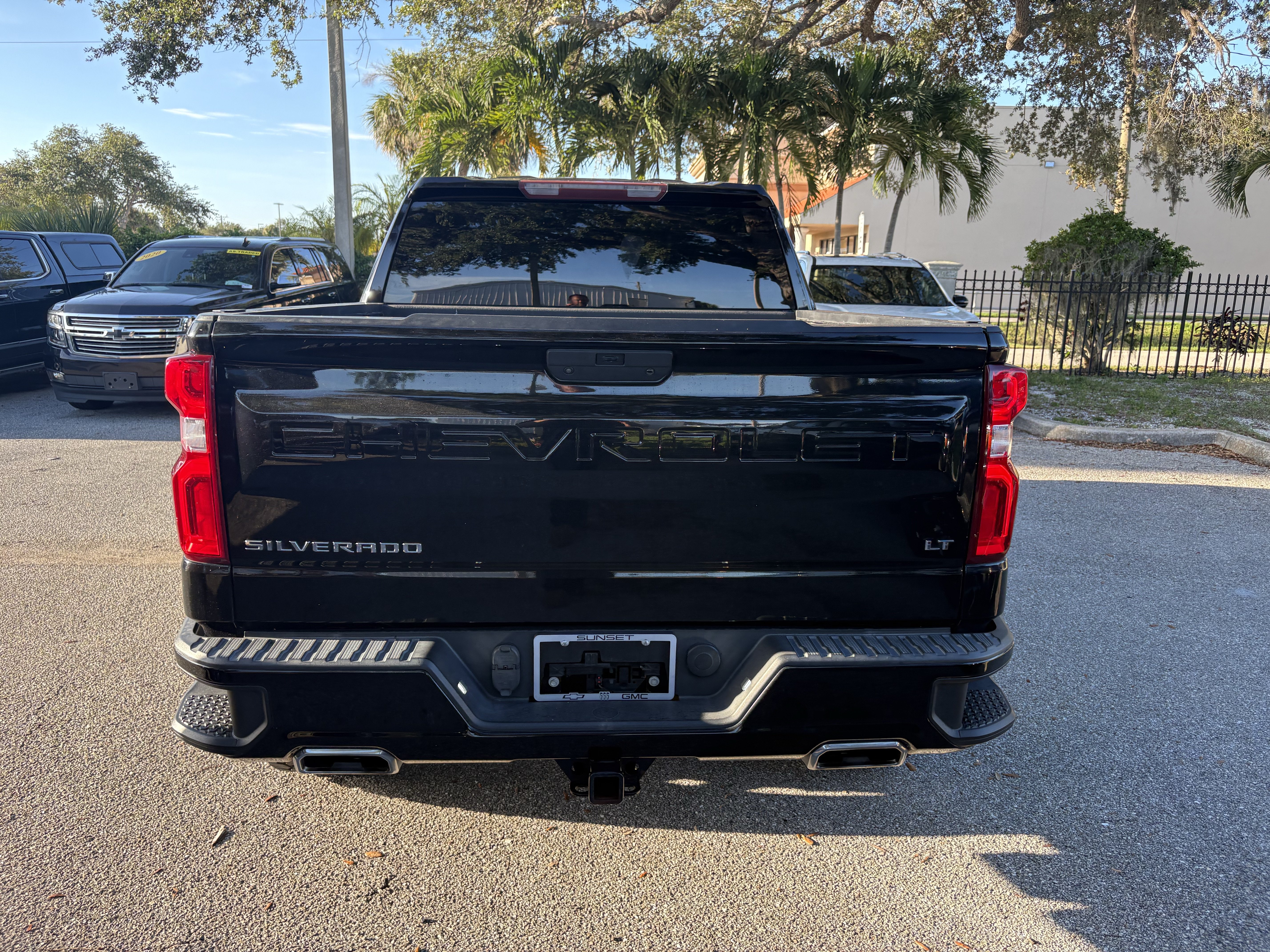 Used 2021 Chevrolet Silverado 1500 LT Trail Boss w/ Bed Protection Package AWD/4WD image 6