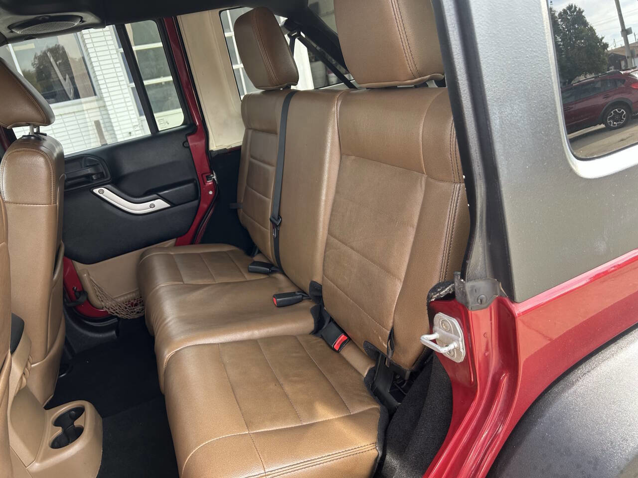 Used 2011 Jeep Wrangler Unlimited Rubicon w/ Trailer Tow Group image 18