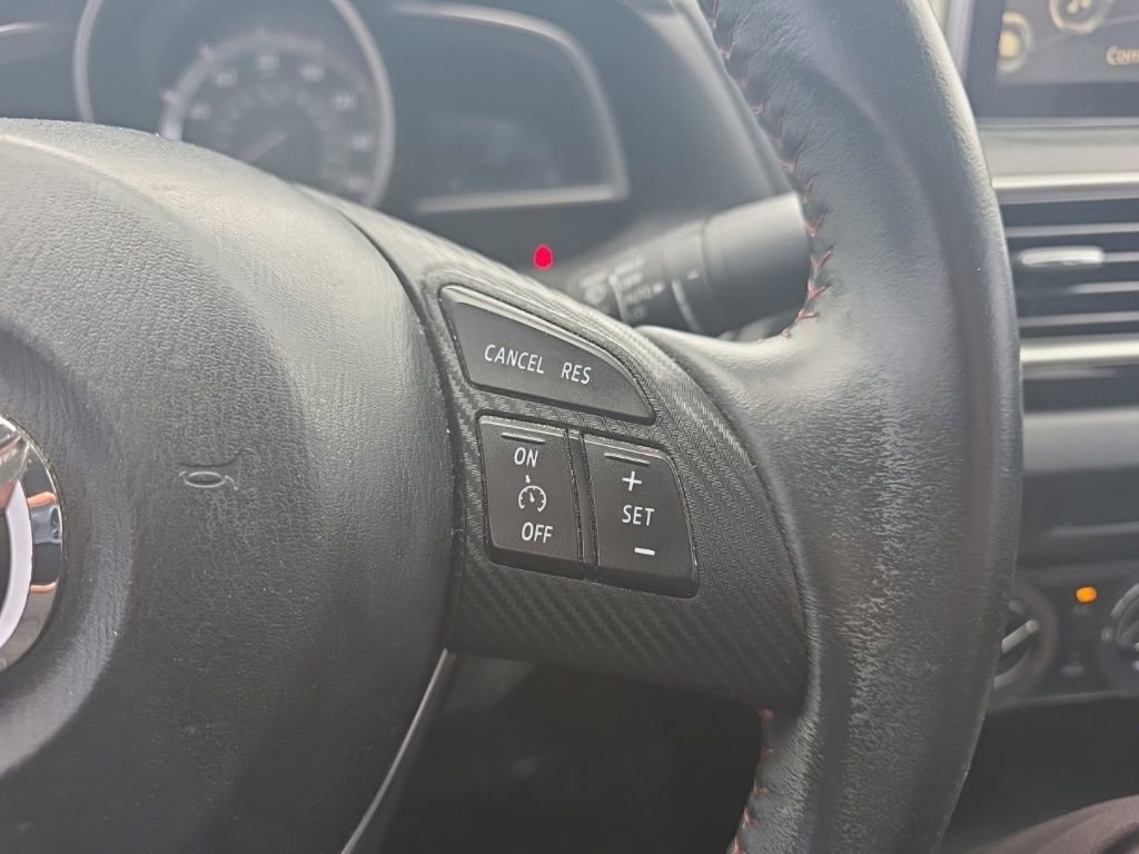 Used 2016 MAZDA MAZDA3 i Touring image 24