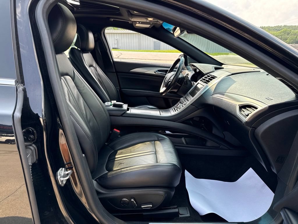 Used 2018 Lincoln MKZ Select w/ Select Plus Package AWD/4WD image 42