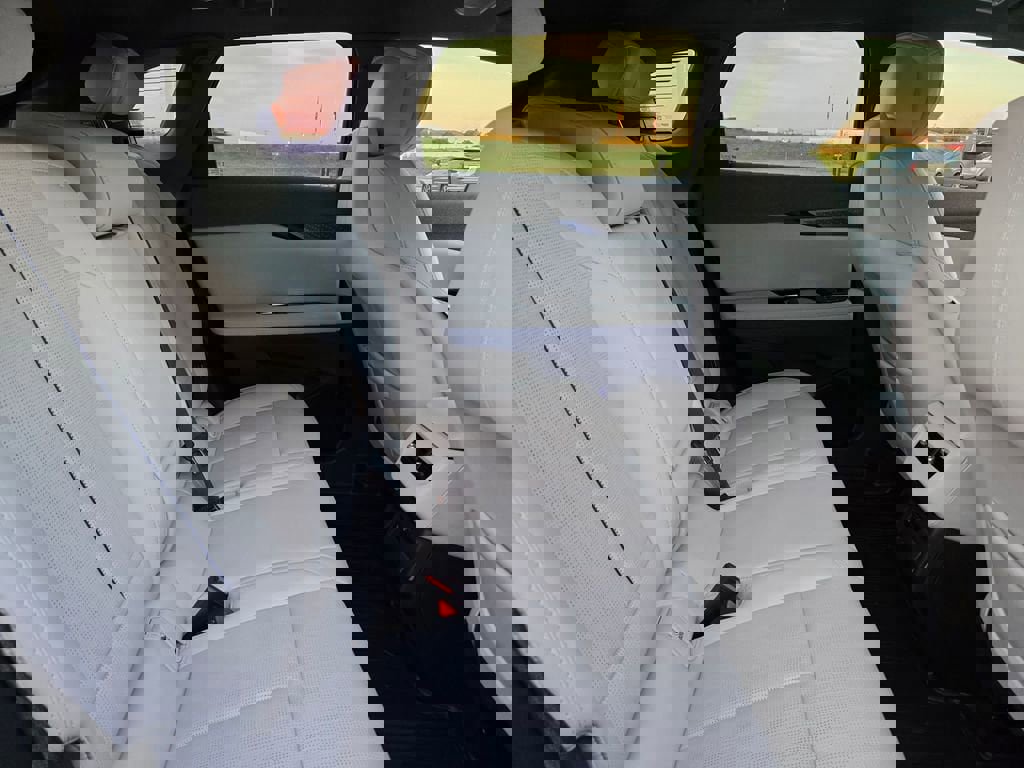 New 2026 Cadillac Optiq Luxury 2 w/ LPO, Floor Liner Package image 29