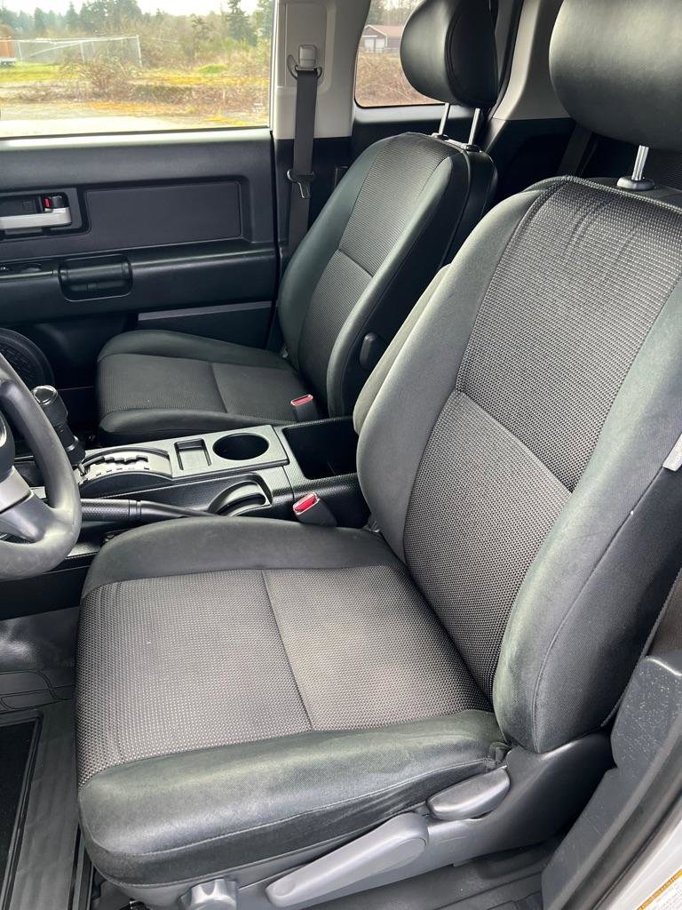 Used 2008 Toyota FJ Cruiser 4WD image 18