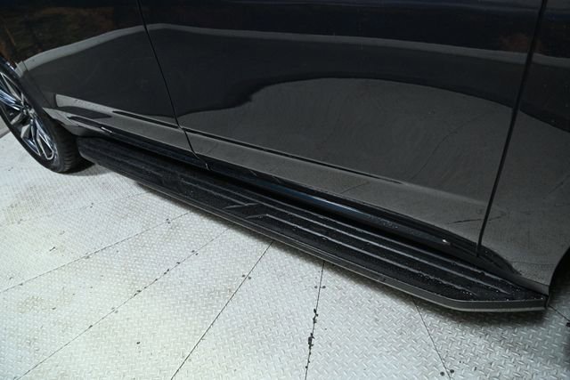 Used 2023 Cadillac Escalade ESV Sport image 14