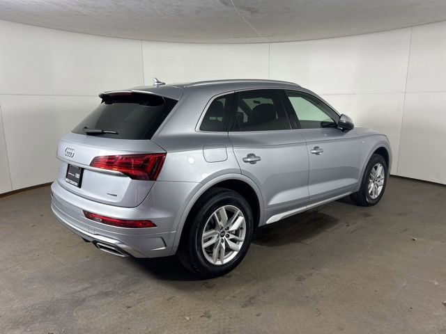 Certified 2023 Audi Q5 2.0T Premium w/ Convenience Package image 7
