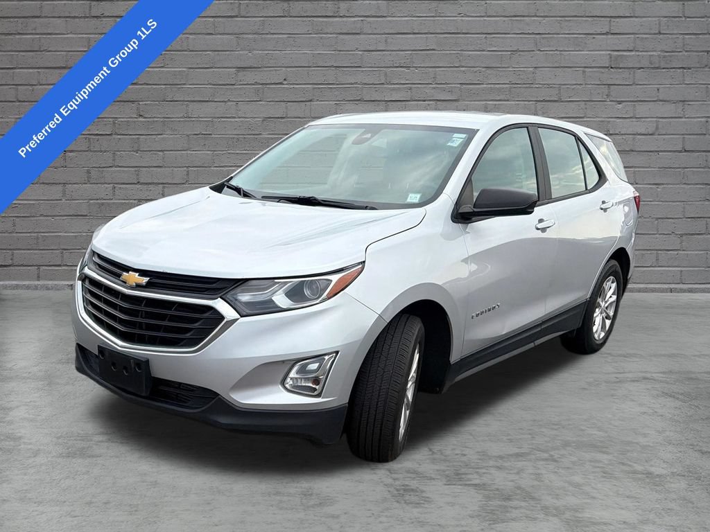 Used 2020 Chevrolet Equinox LS w/ LPO, Floor Liner Package FWD image 3