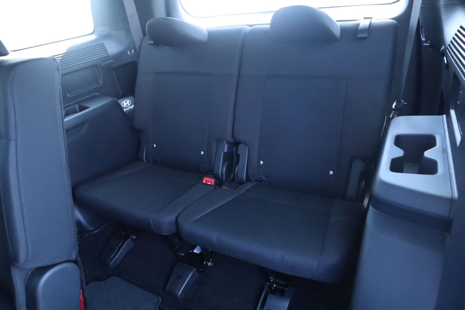 New 2026 Hyundai Santa Fe SE image 17