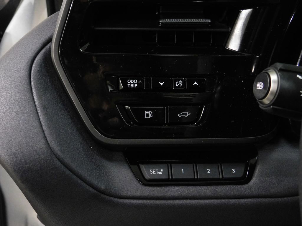 Used 2025 Lexus TX 500h AWD image 39