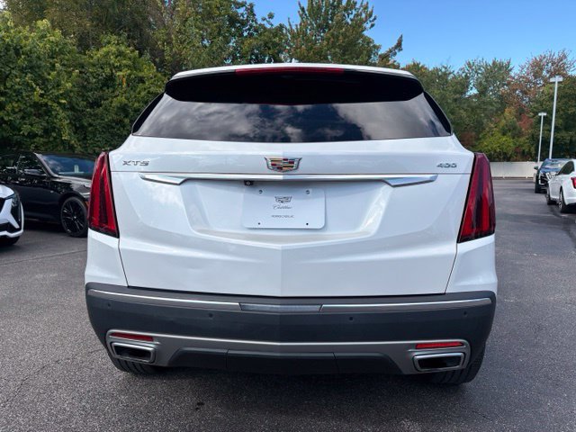 Used 2020 Cadillac XT5 Premium Luxury w/ LPO, Floor Liner Package FWD image 4