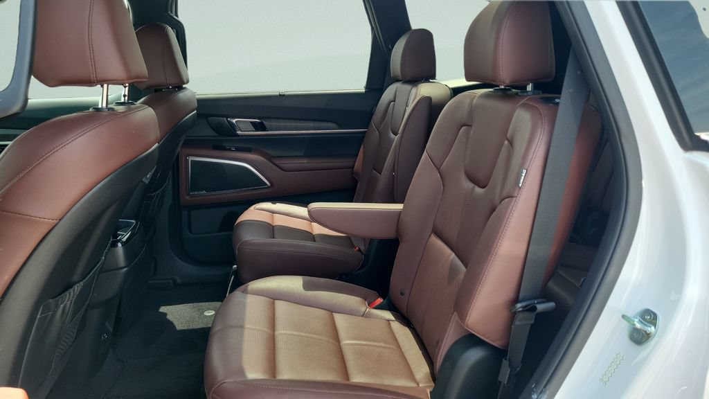Used 2023 Kia Telluride SX FWD image 10