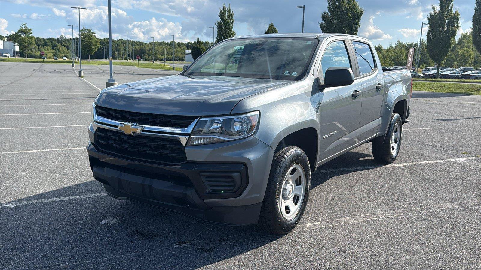 Used 2021 Chevrolet Colorado W/T w/ WT Convenience Package AWD/4WD image 15