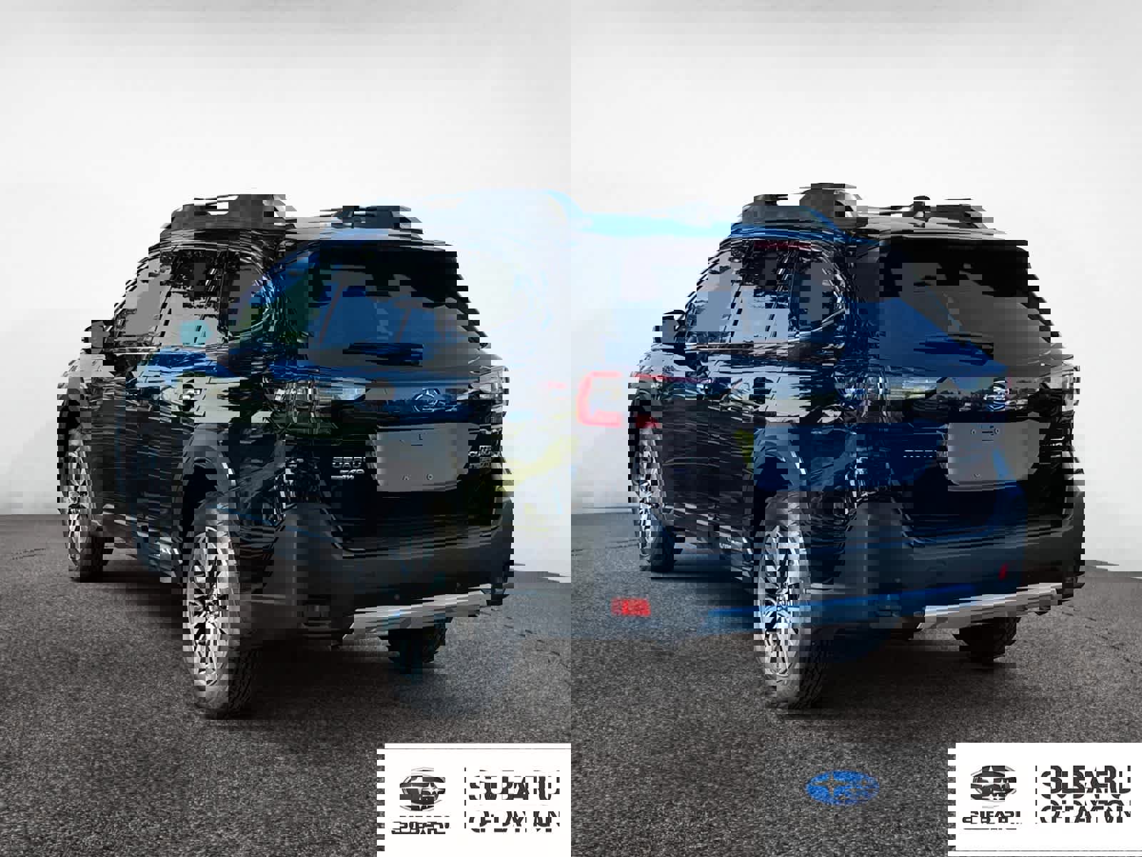 New 2025 Subaru Outback Touring XT w/ Popular Package #2 image 3