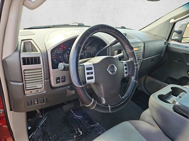 Used 2004 Nissan Titan SE w/ (Pop) Se Popular Pkg W/Bench AWD/4WD image 10
