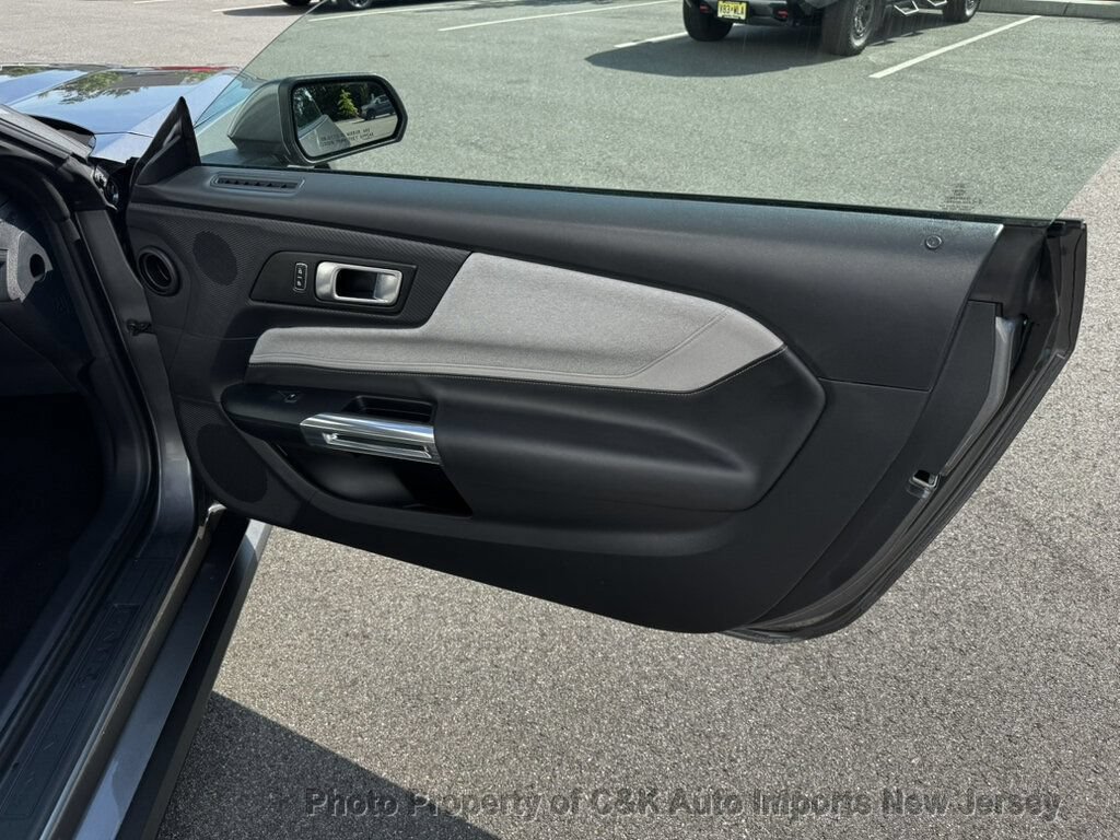 Used 2025 Ford Mustang Coupe RWD image 24