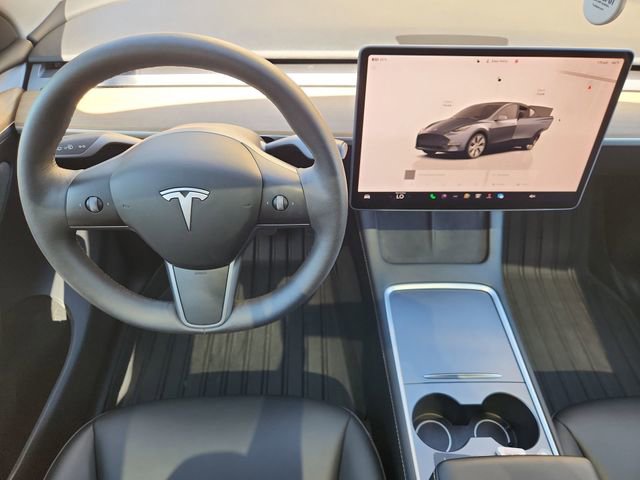 Used 2023 Tesla Model Y Performance image 11