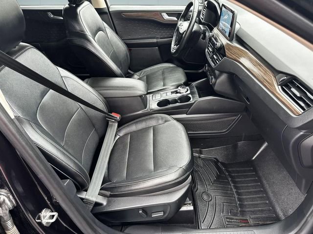 Used 2020 Ford Escape Titanium AWD/4WD image 29