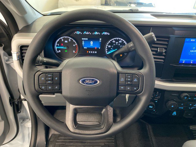 New 2026 Ford F250 XL w/ FX4 Off-Road Package AWD/4WD image 18