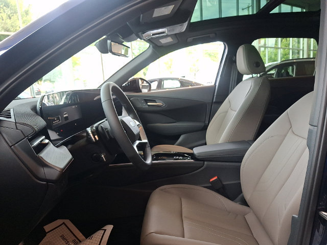 New 2026 Audi Q3 quattro 2.0T AWD/4WD image 9