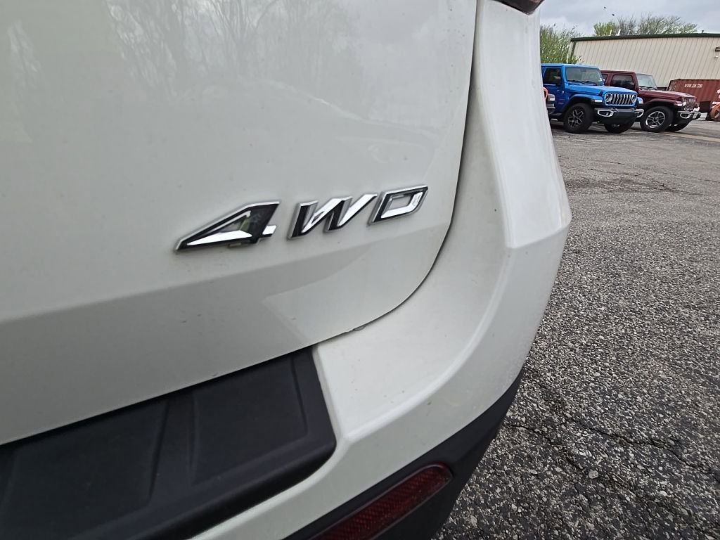 Used 2025 Ford Explorer Active w/ Active Comfort Package image 14