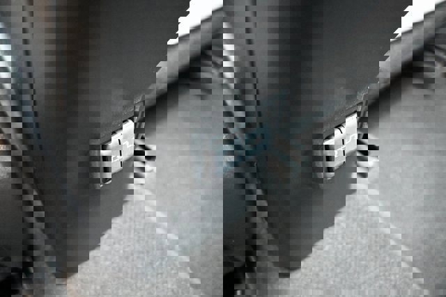 Used 2023 Lexus UX 250h Premium image 27