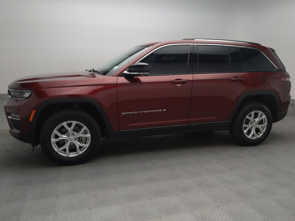 Used 2023 Jeep Grand Cherokee Limited RWD image 2