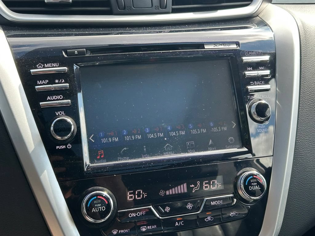 Used 2017 Nissan Murano Platinum w/ Platinum Technology Package FWD image 32