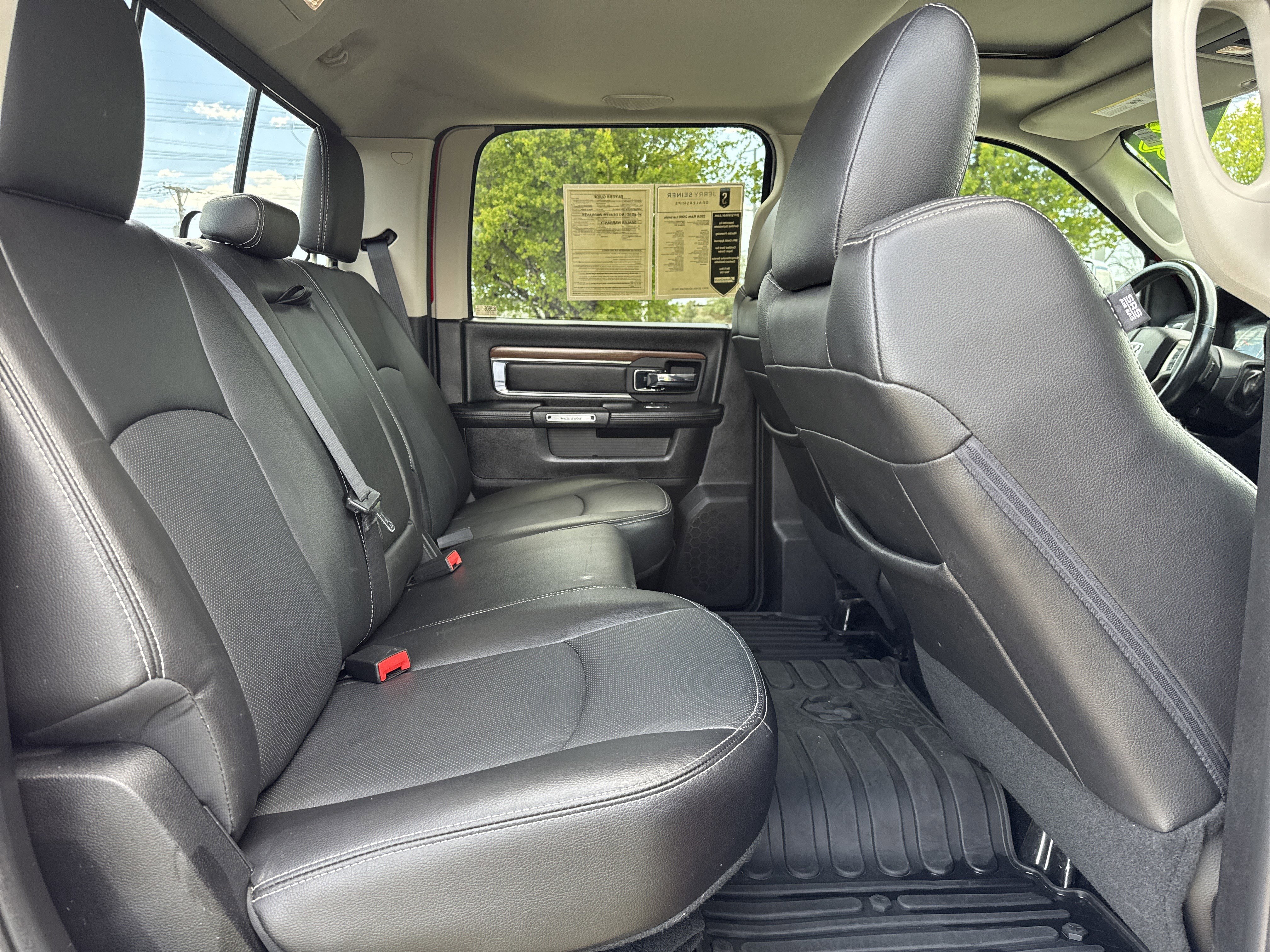 Used 2016 RAM 2500 Laramie w/ Convenience Group AWD/4WD image 25